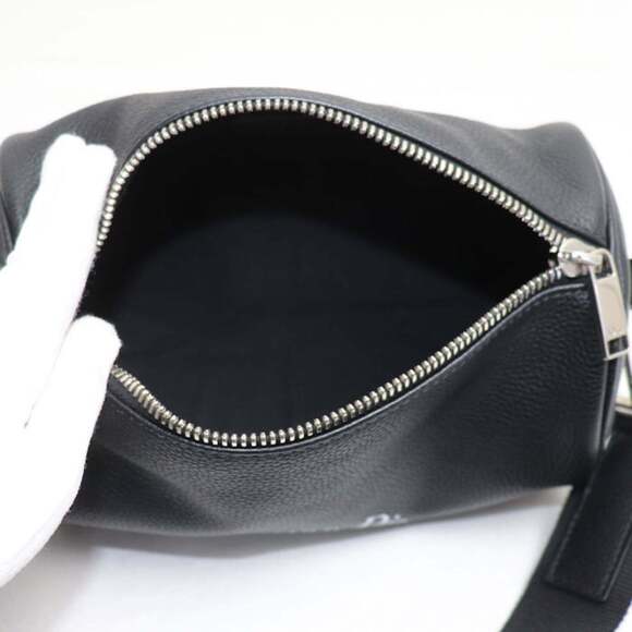 CHRISTIAN DIOR Black Shoulder Bag - Picture 3 of 10